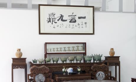 一言九鼎，信守諾言