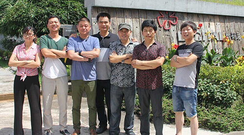 數(shù)碼彩油漆涂料經(jīng)銷商“獨立團”，迷霧中的希望之光