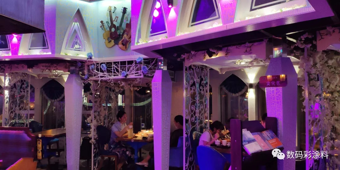 這座音樂餐吧，有一股誘惑靈魂的力量