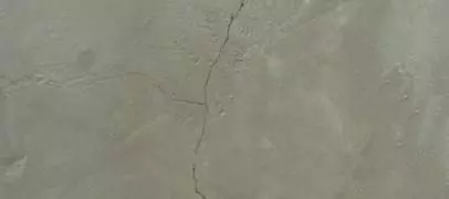 墻壁當(dāng)然要天衣無(wú)縫，防水涂膜怎能開(kāi)裂！